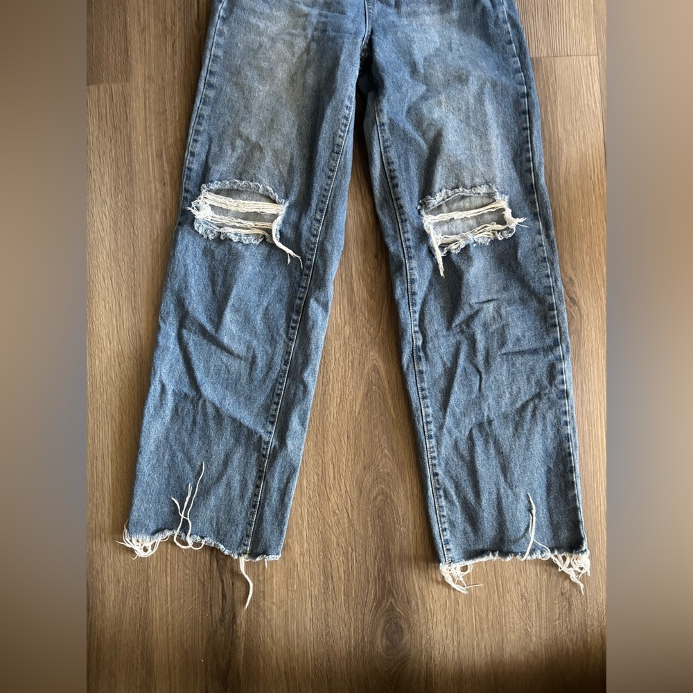 SHEIN Distressed Straight Leg Denim Jeans - Picture 2 of 8